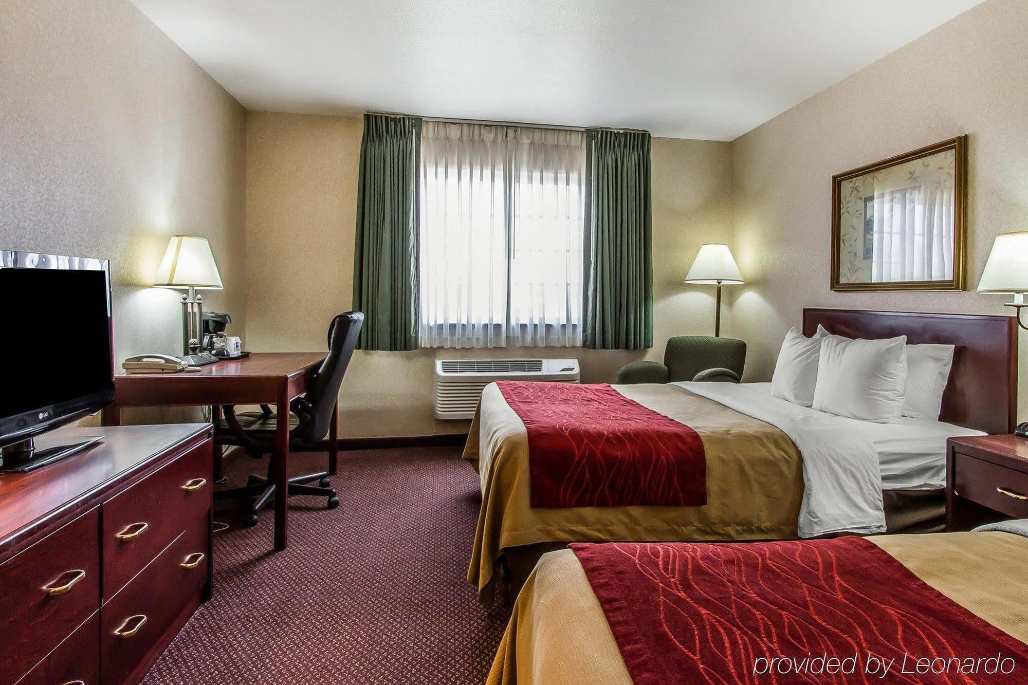 Hotel Quality & Madison Near Hwy 61 Fort Madison