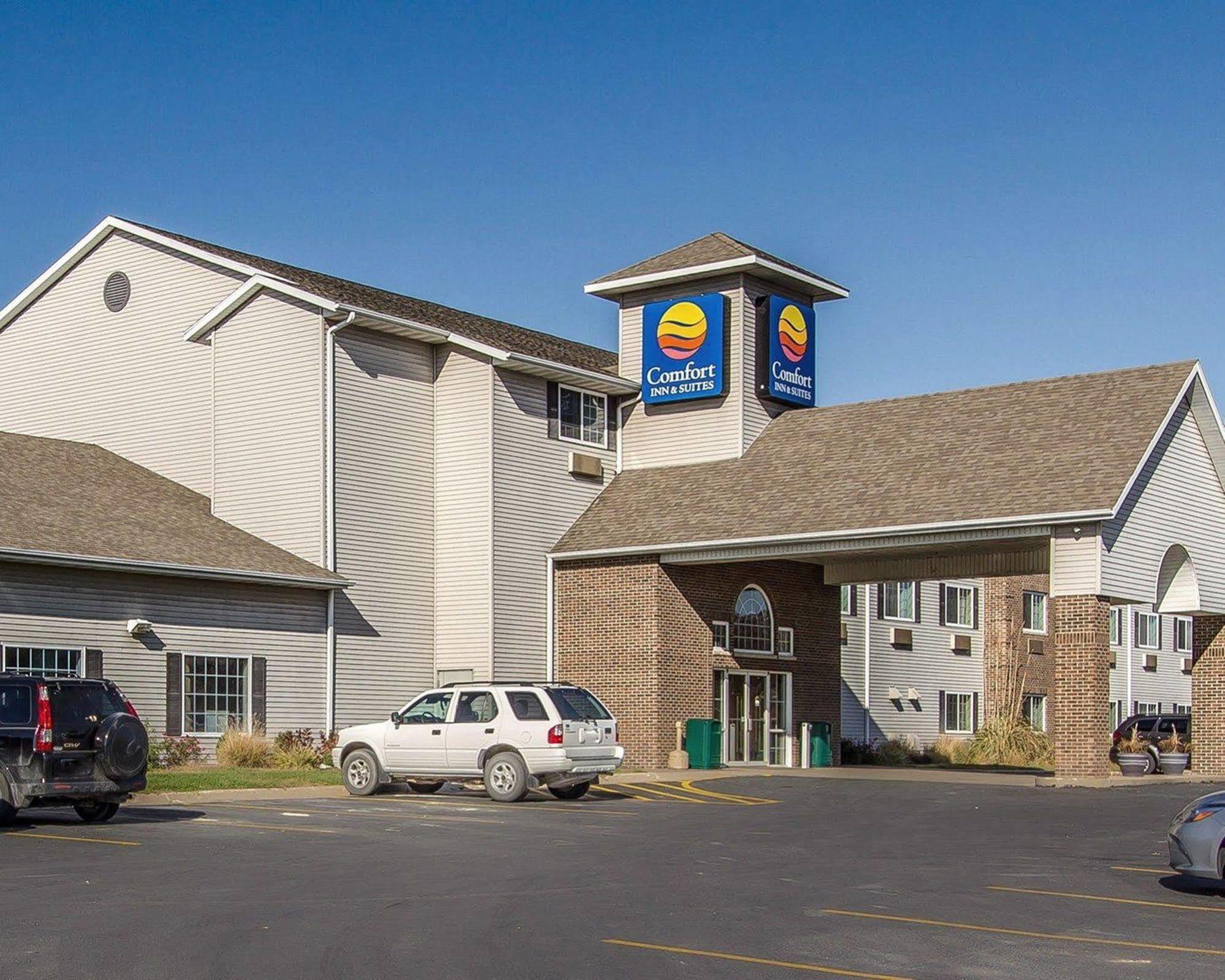 Hotel Quality & Madison Near Hwy 61 Fort Madison